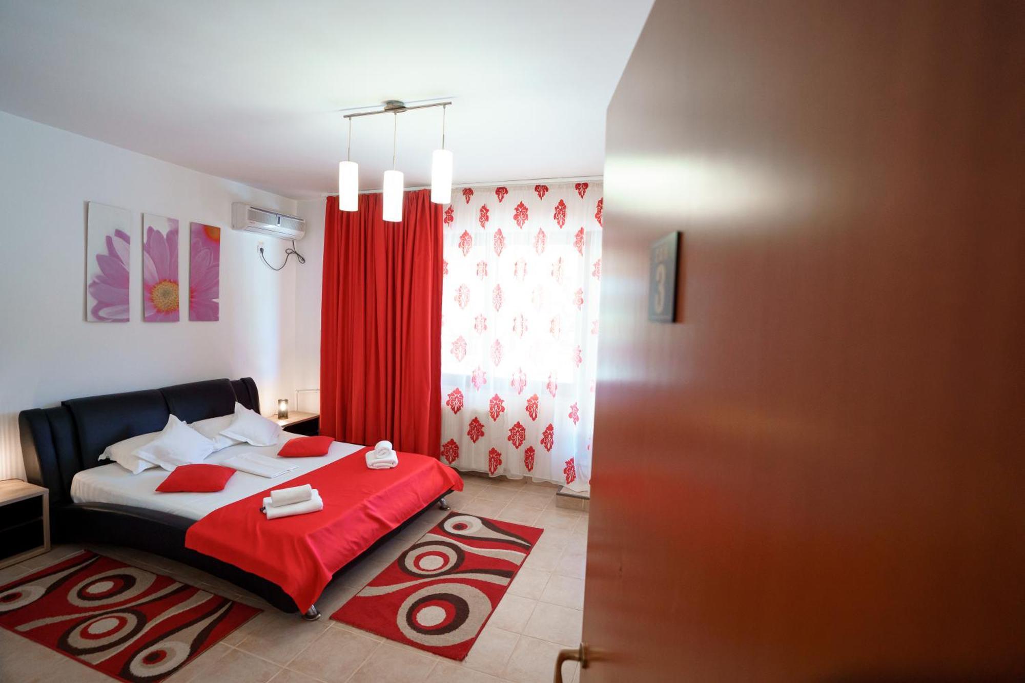Raluca Hotel Navodari Luaran gambar